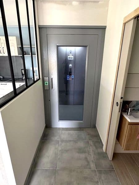 Ascenseur privatif dans le cadre d'une construction neuve pour notre client à St Just en Chevalet dans la Loire